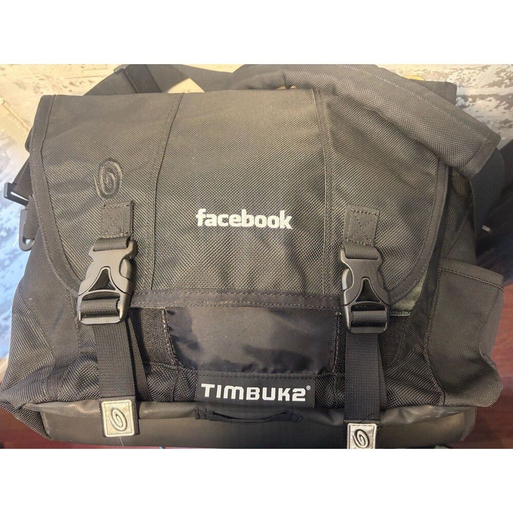 Timbuk2 Facebook Branded Classic Messenger Laptop Bag